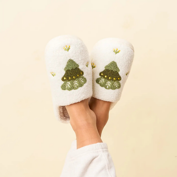 Fuzzy Holiday Slippers - Tree