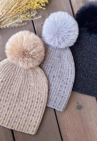 Blink Detail Knitted Beanie with Faux Fur Pom Pom (Choose Color)