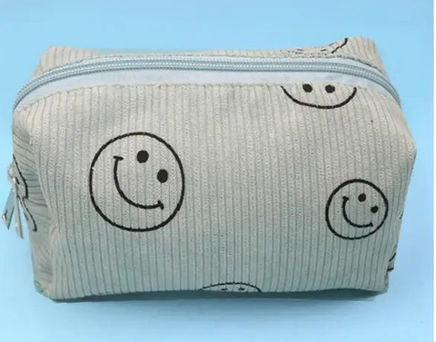 Smiley Cosmetic Makeup Pouch Bag